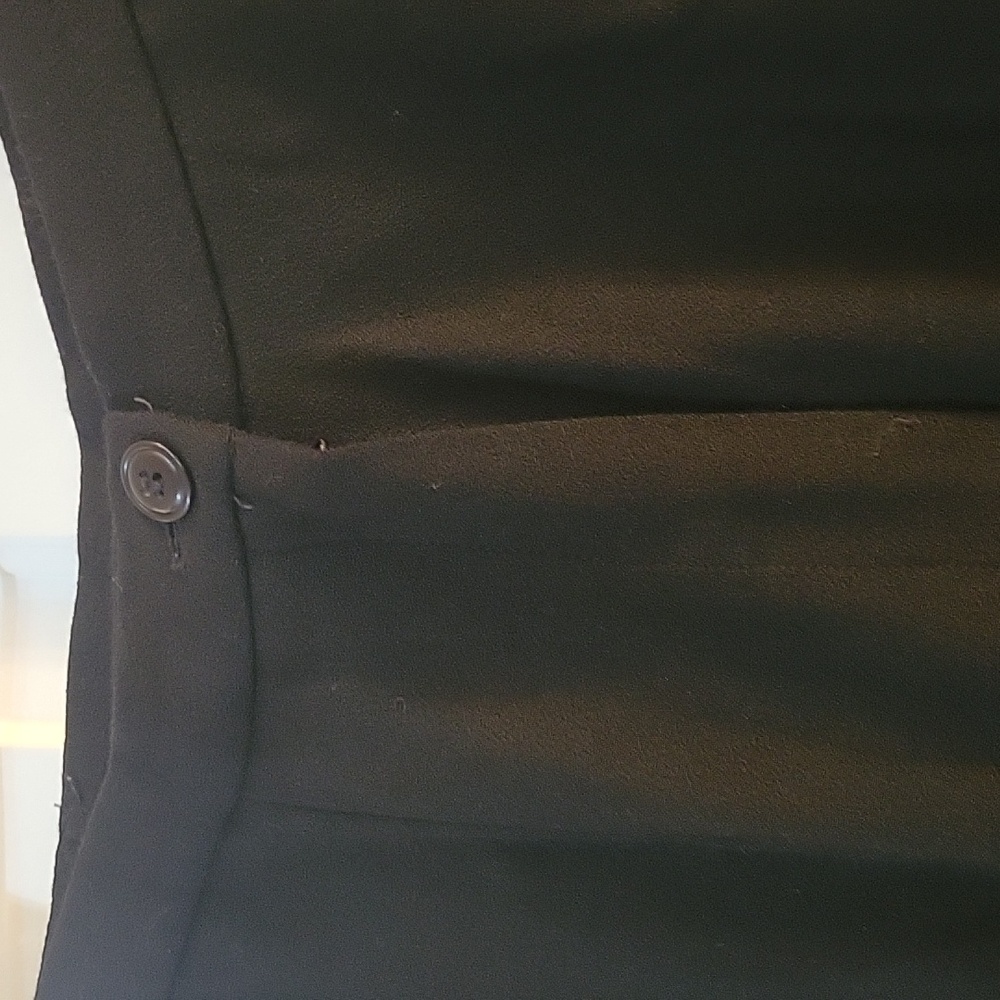 Kasper red and black pantsuit 4 - Picture 8 of 11